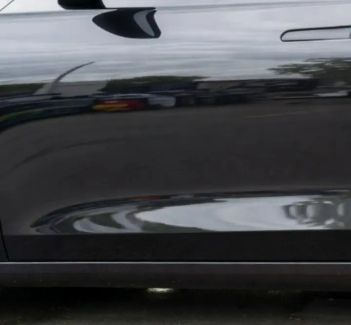 Előtte és utána fotók autó fényezéséről kerámia bevonat és polírozás után